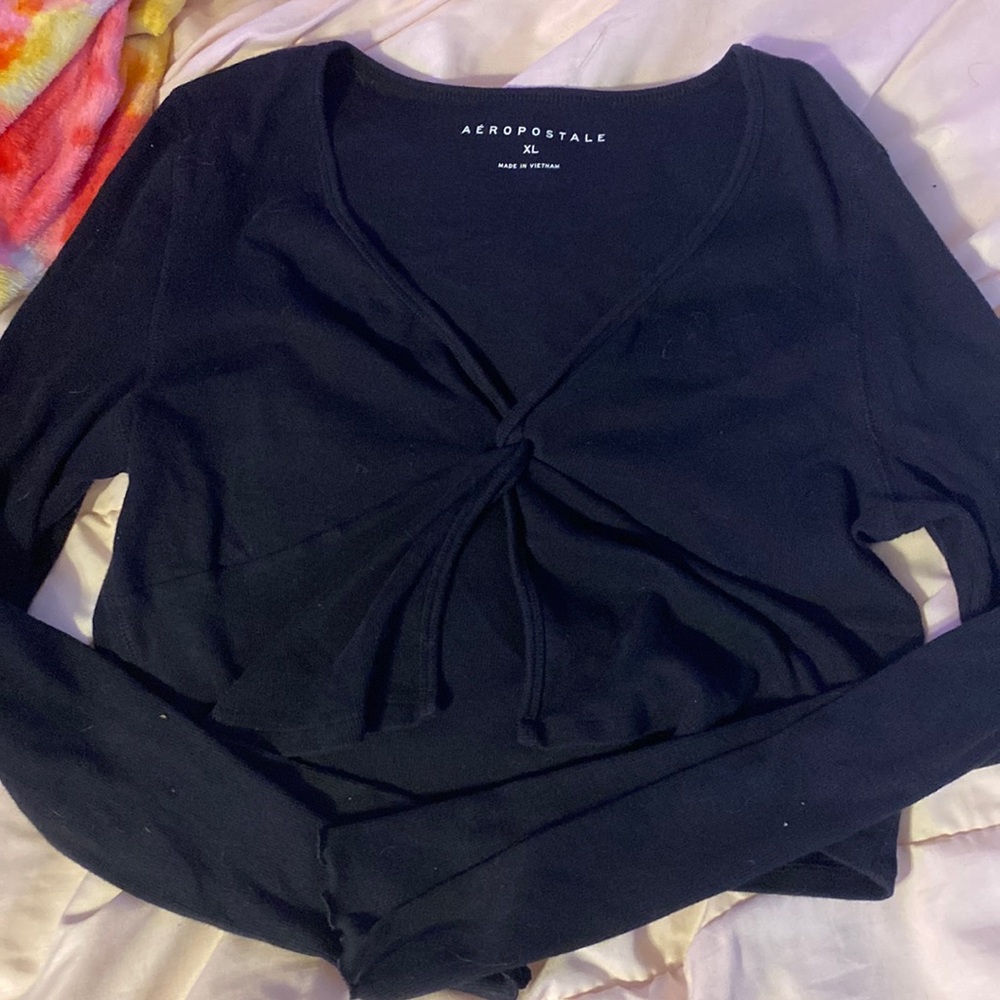 Aeropostale long sleeve cropped top
